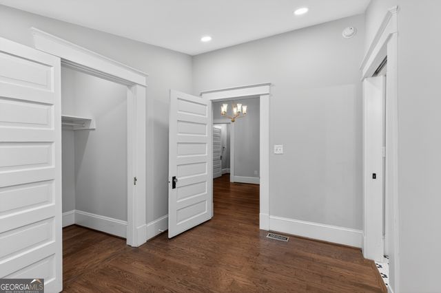 366 East Dixie Avenue SE, Marietta, GA 30060
