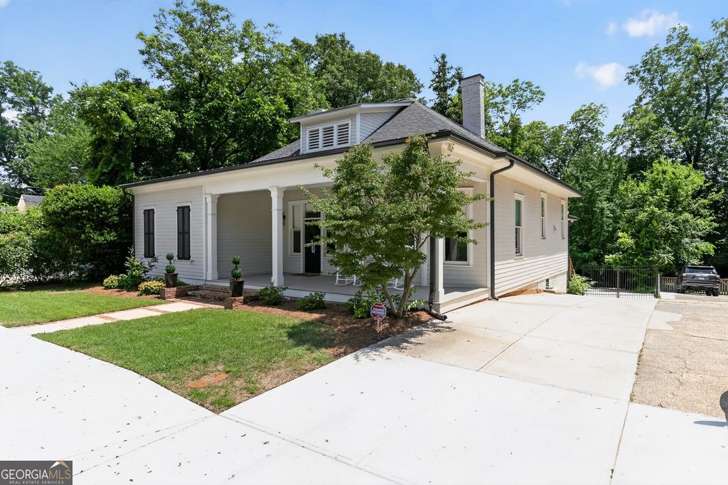 366 East Dixie Avenue SE, Marietta, GA 30060