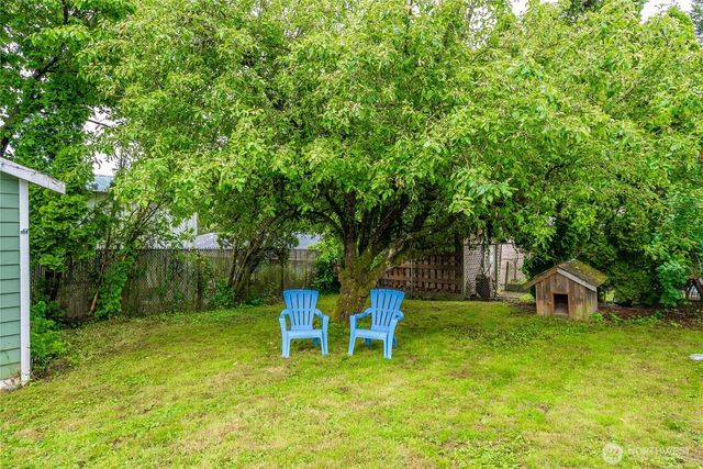 1030 118th Place SE, Everett, WA 98208