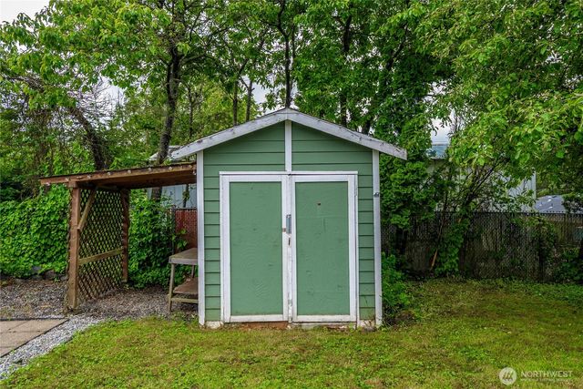 1030 118th Place SE, Everett, WA 98208