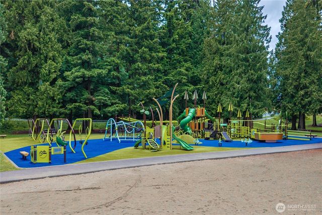 1030 118th Place SE, Everett, WA 98208
