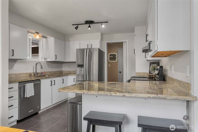 1030 118th Place SE, Everett, WA 98208