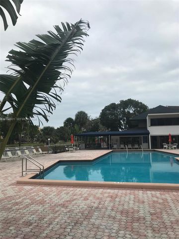 7755 SW 86th Street C107, Miami, FL 33143