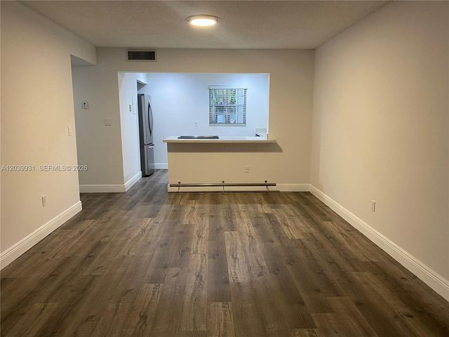 7755 SW 86th Street C107, Miami, FL 33143