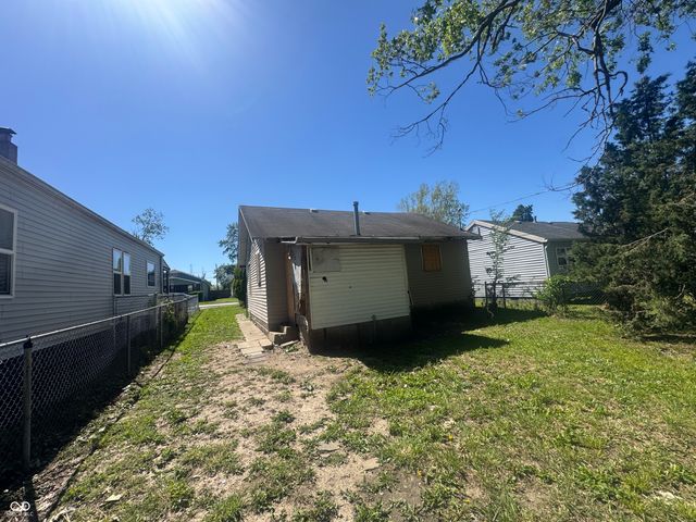 1345 Lindley Avenue, Indianapolis, IN 46241