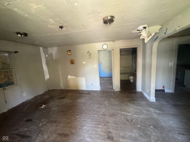 1345 Lindley Avenue, Indianapolis, IN 46241
