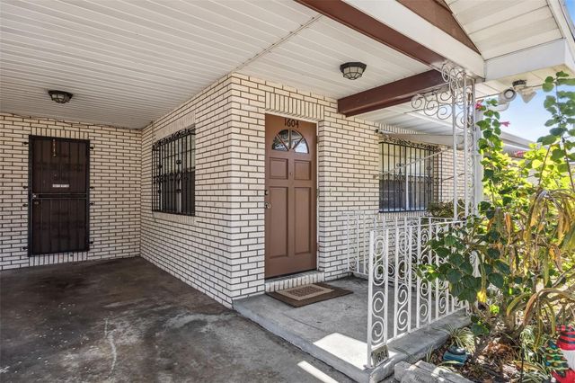 1604 26TH STREET NW, Winter Haven, FL 33881