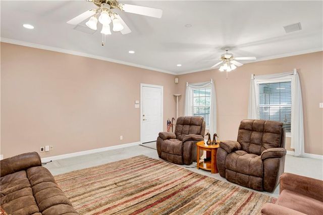 7194 Oakbriar N Drive, Mobile, AL 36619