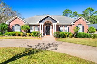 7194 Oakbriar N Drive, Mobile, AL 36619
