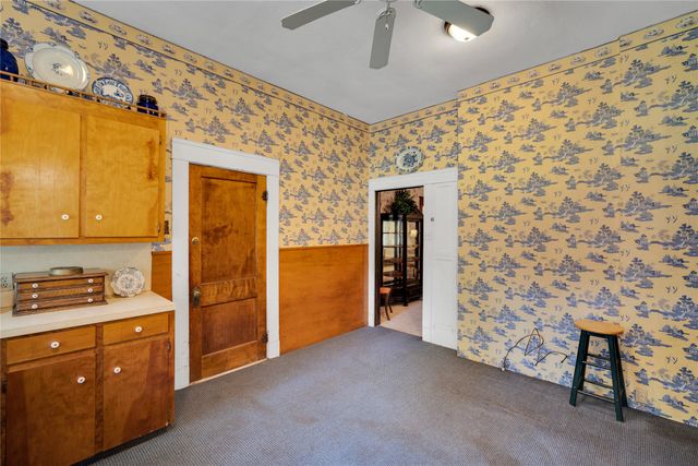 615 E Franklin Street, Hillsboro, TX 76645
