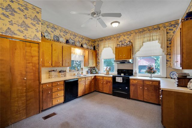 615 E Franklin Street, Hillsboro, TX 76645