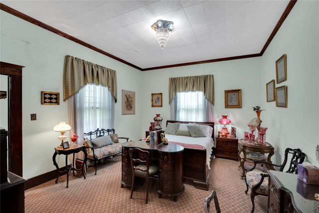 615 E Franklin Street, Hillsboro, TX 76645