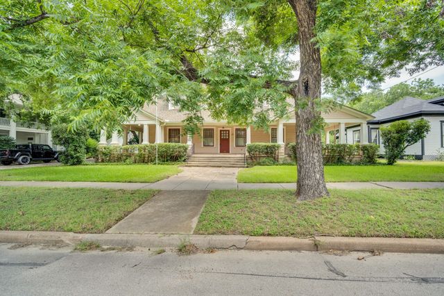 615 E Franklin Street, Hillsboro, TX 76645