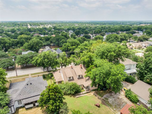 615 E Franklin Street, Hillsboro, TX 76645
