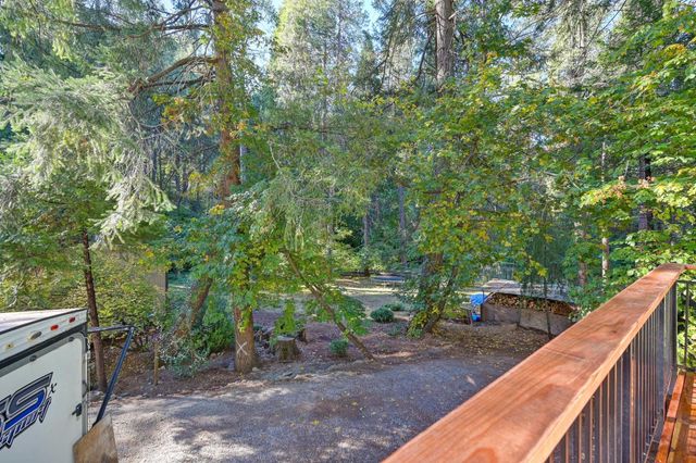 20460 Cedar View Ct, Foresthill, CA 95631