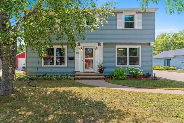 613 E BYRD STREET, Appleton, WI 54911