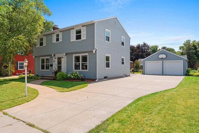 613 E BYRD STREET, Appleton, WI 54911