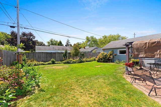 613 E BYRD STREET, Appleton, WI 54911