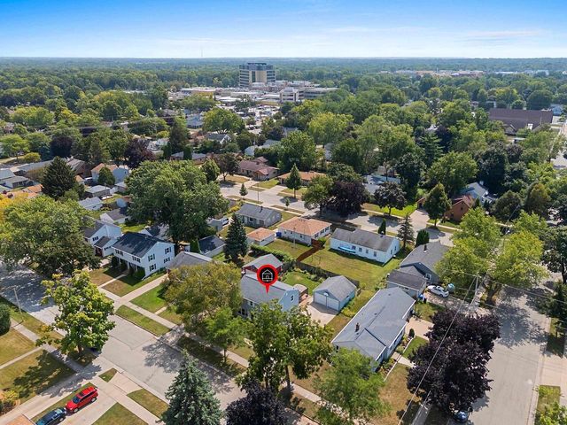 613 E BYRD STREET, Appleton, WI 54911