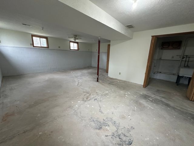 1406 Searle Drive, Normal, IL 61761