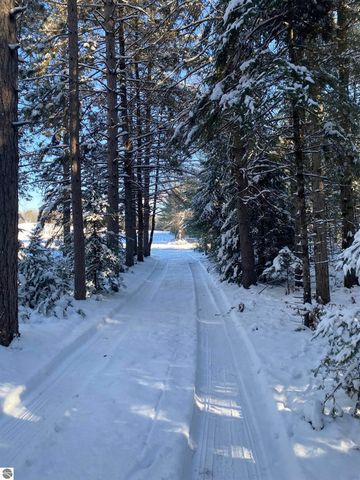 1240 Quigley Road, West Branch, MI 48661