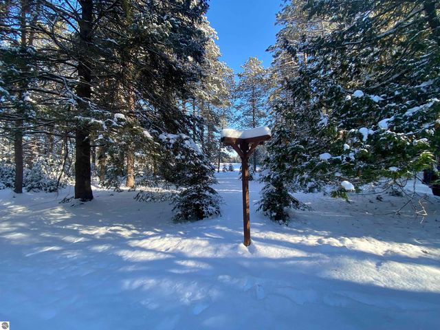 1240 Quigley Road, West Branch, MI 48661