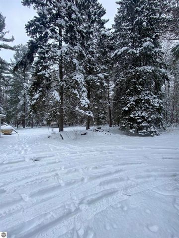 1240 Quigley Road, West Branch, MI 48661