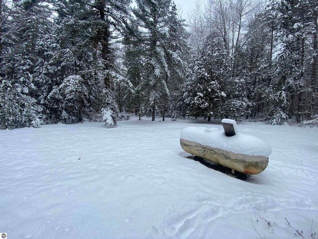 1240 Quigley Road, West Branch, MI 48661