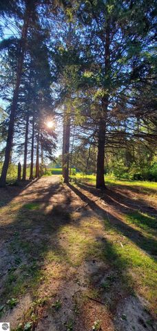 1240 Quigley Road, West Branch, MI 48661