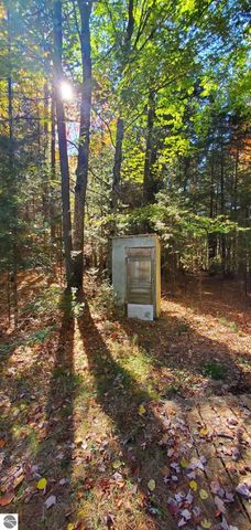 1240 Quigley Road, West Branch, MI 48661