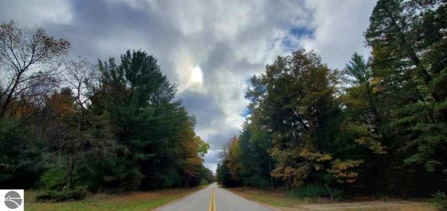 1240 Quigley Road, West Branch, MI 48661