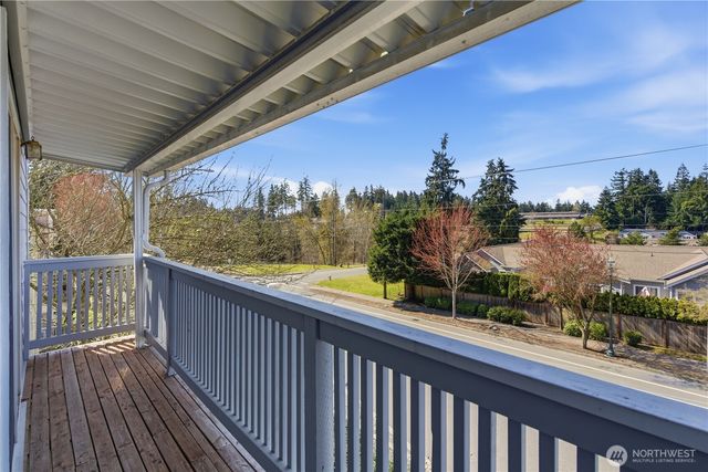 4063 Flora Drive, Fircrest, WA 98466
