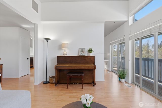 4063 Flora Drive, Fircrest, WA 98466