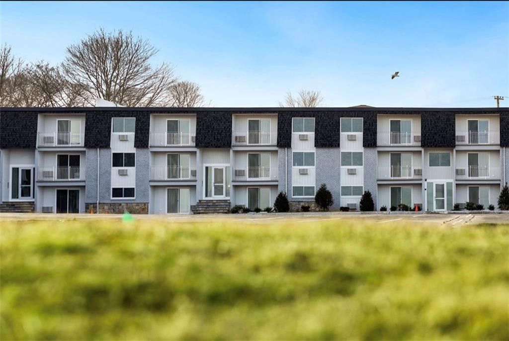 151 OCEAN Road 3, Narragansett, RI 02882