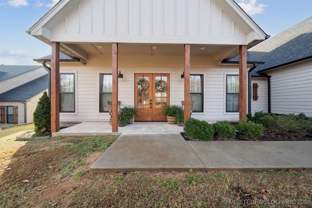 27232 E 131st Street S, Coweta, OK 74429