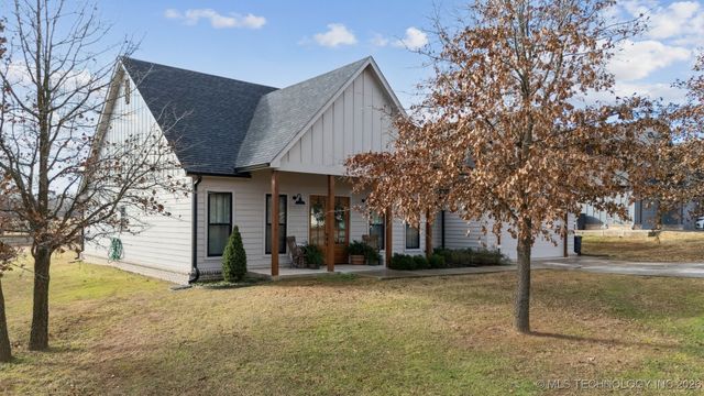 27232 E 131st Street S, Coweta, OK 74429