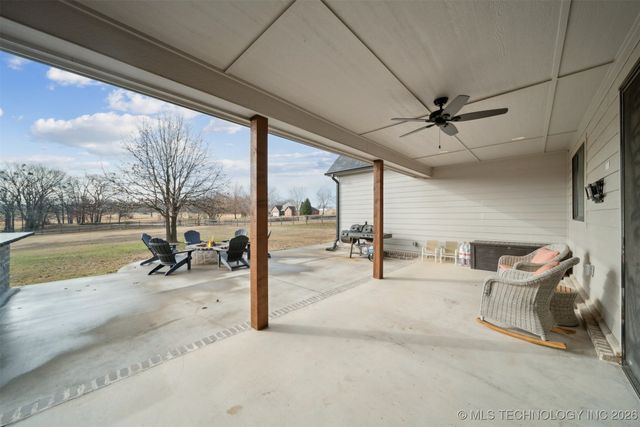 27232 E 131st Street S, Coweta, OK 74429