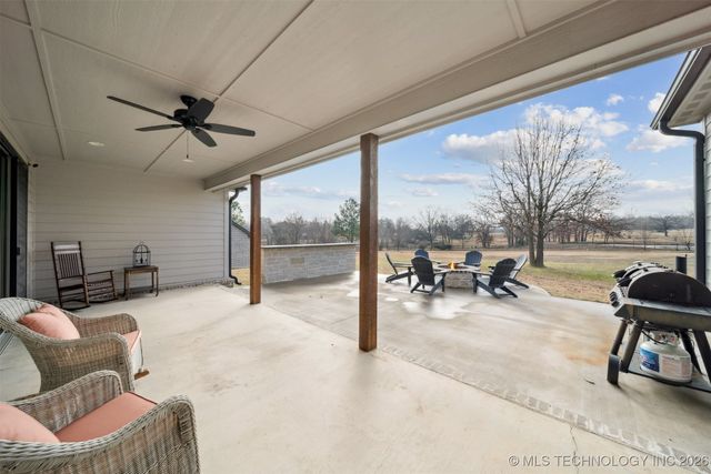 27232 E 131st Street S, Coweta, OK 74429