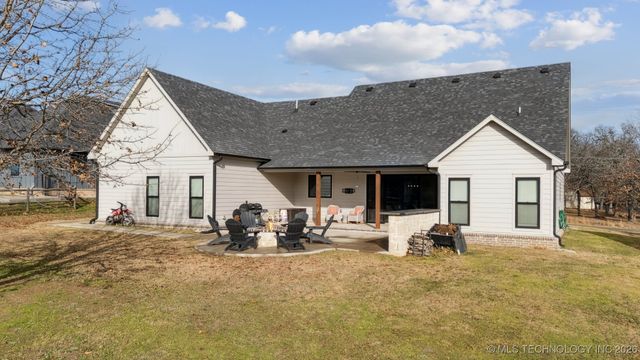 27232 E 131st Street S, Coweta, OK 74429