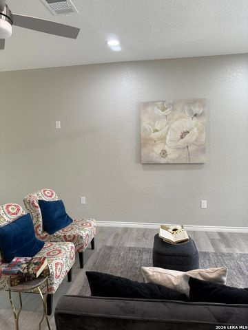 656 Canyon Circle, Canyon Lake, TX 78133