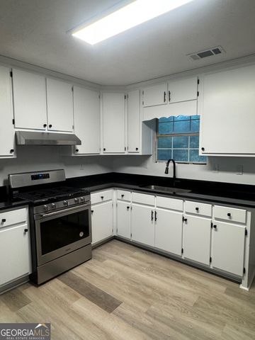 408 Meadowbrook Drive, Mcdonough, GA 30253