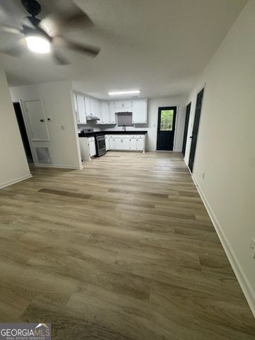 408 Meadowbrook Drive, Mcdonough, GA 30253