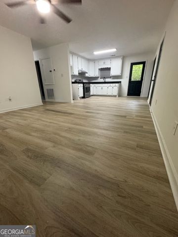 408 Meadowbrook Drive, Mcdonough, GA 30253