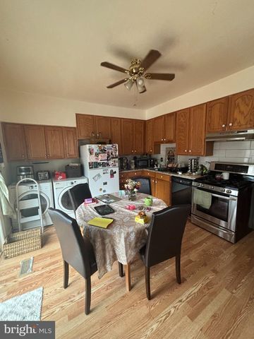 22 E THOMPSON AVE, Gloucester City, NJ 08030