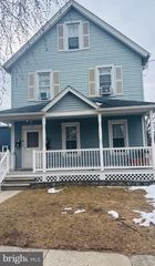 22 E THOMPSON AVE, Gloucester City, NJ 08030