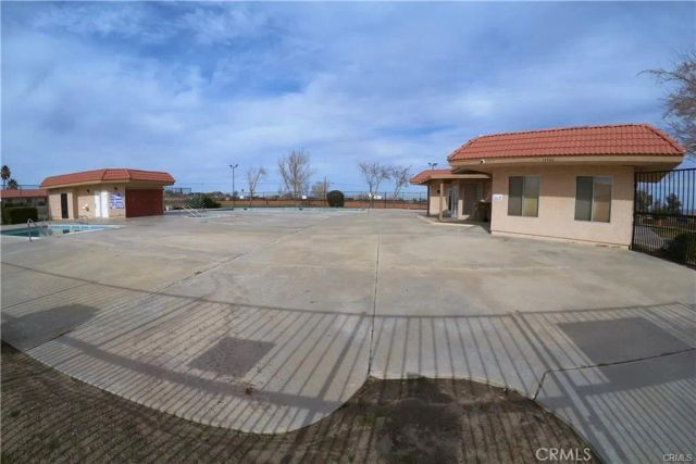 14465 Linden, Hesperia, CA 92345