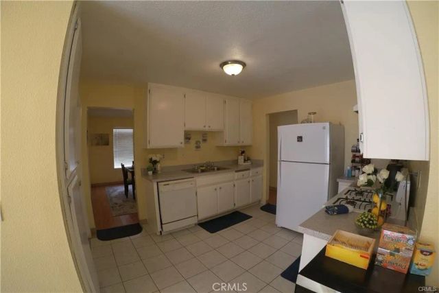 14465 Linden, Hesperia, CA 92345