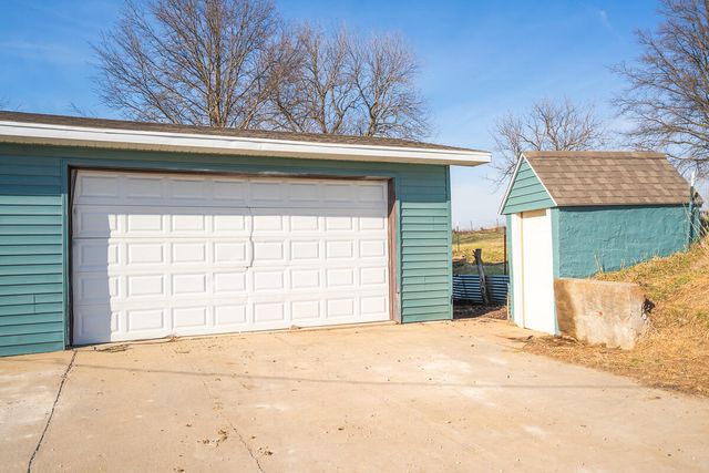 2244 270TH Avenue, Sidney, IA 51652
