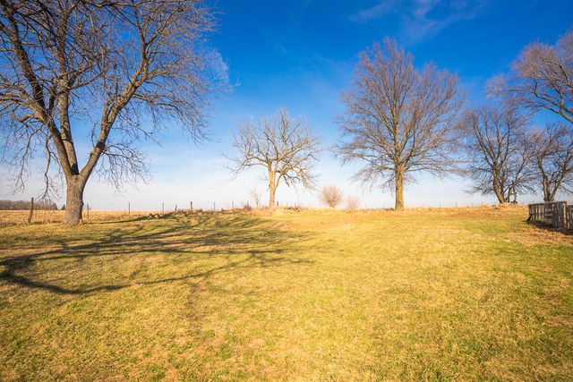 2244 270TH Avenue, Sidney, IA 51652