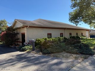 95 16th Street SW, Barberton, OH 44203